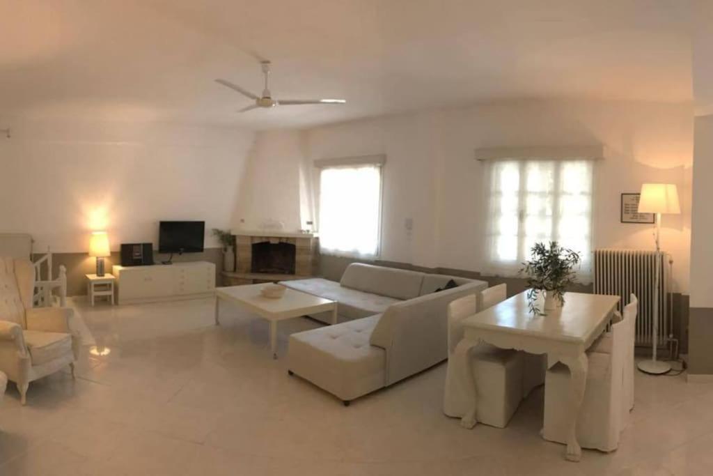 Villa Veneti - Probio - 140M2 Néa Mudaniá Kültér fotó