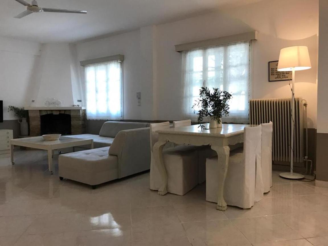 Villa Veneti - Probio - 140M2 Néa Mudaniá Kültér fotó