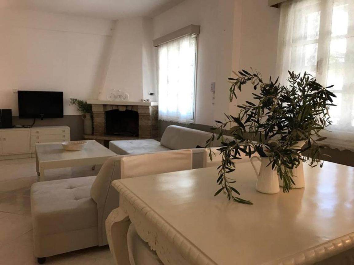 Villa Veneti - Probio - 140M2 Néa Mudaniá Kültér fotó